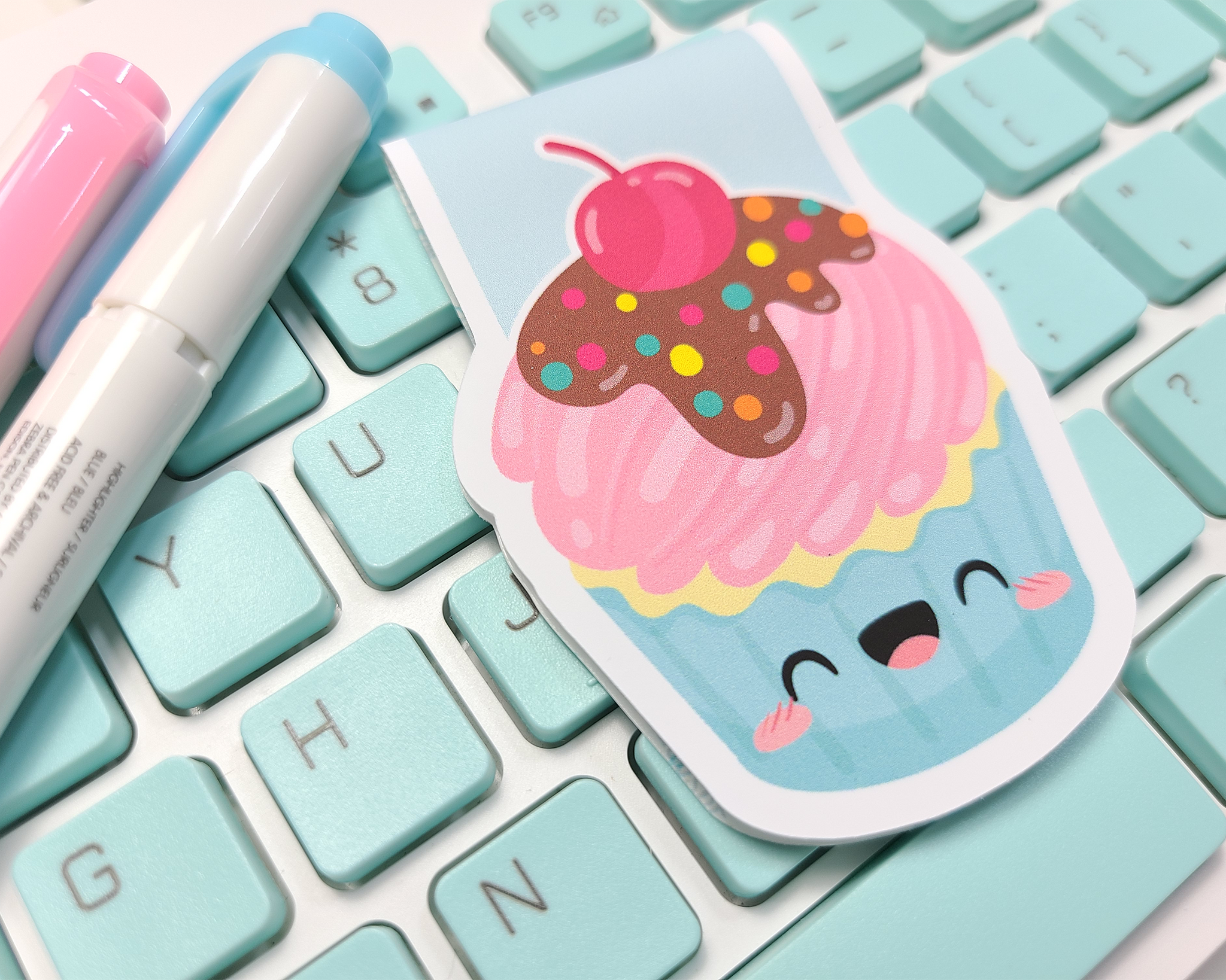 Cupcake Magnetic Bookmark